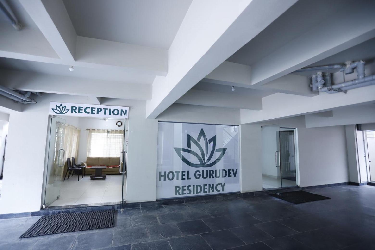 Hotel Gurudev Residency Μπανγκαλόρ Εξωτερικό φωτογραφία